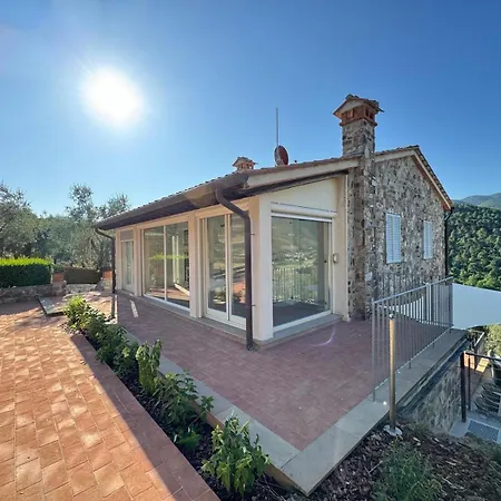 La Grecale - Lucca Villa