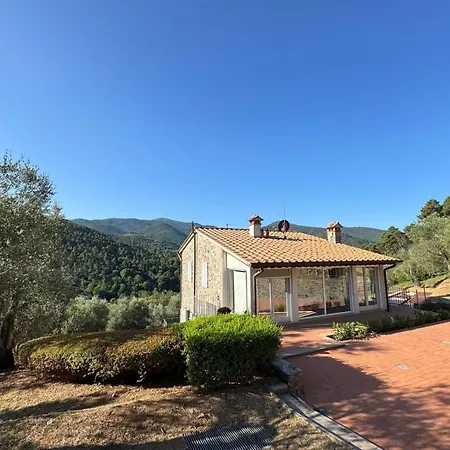 La Grecale - Lucca Villa